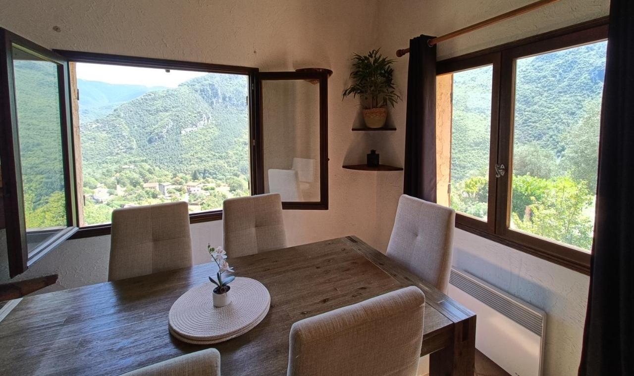 Appartement privatisé dans maison Utelle Esterno foto