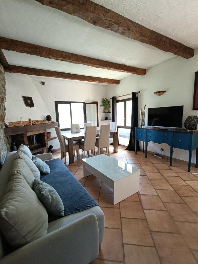 Appartement privatisé dans maison Utelle Esterno foto
